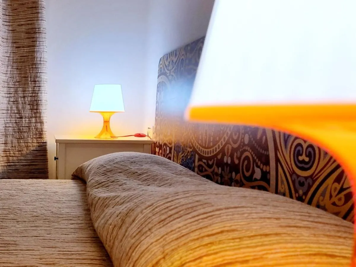 Hotel House LeoMar di Sara Genova
