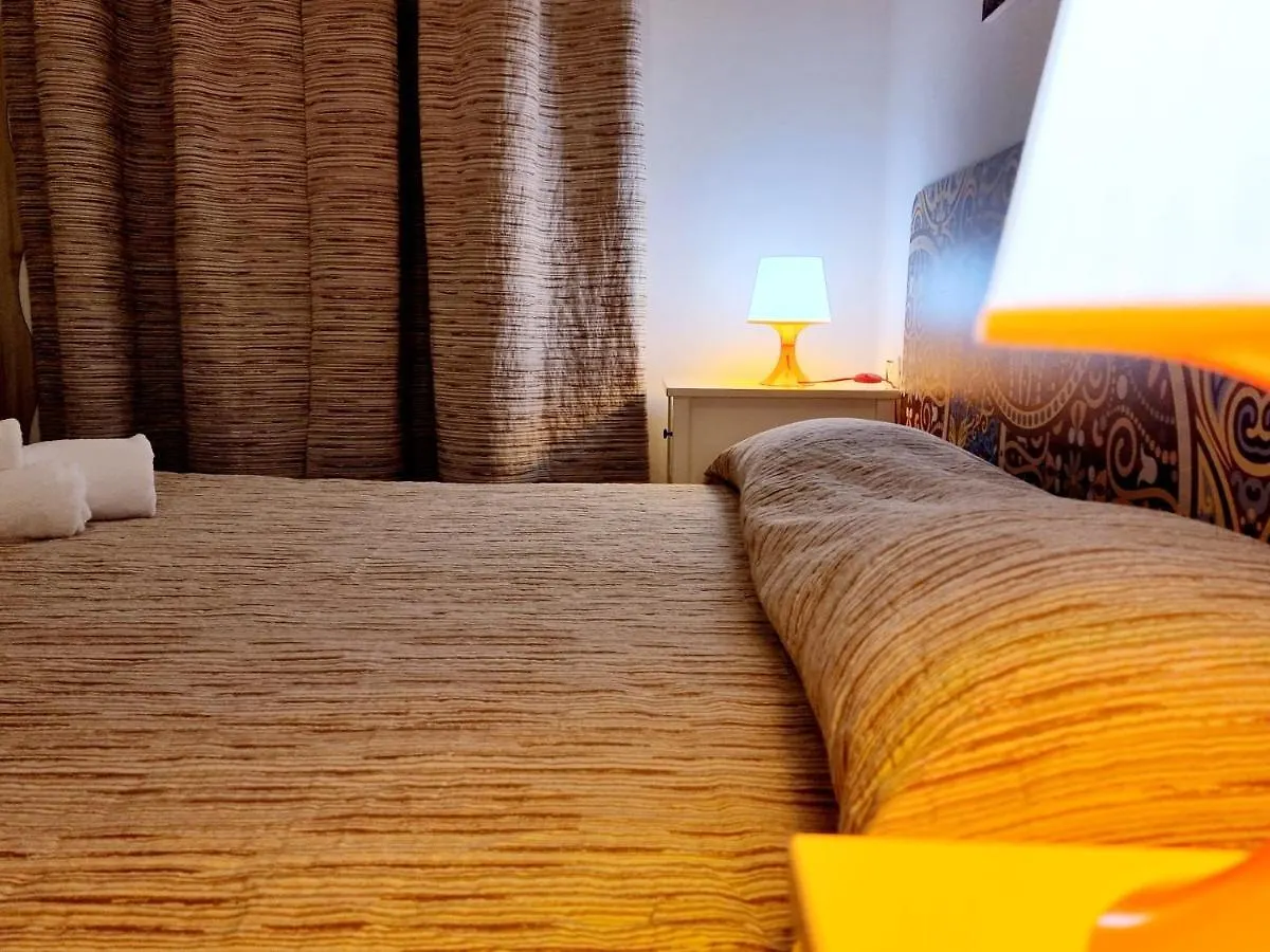 Gasthof Affittacamere House Leomar Di Sara Genua Italien